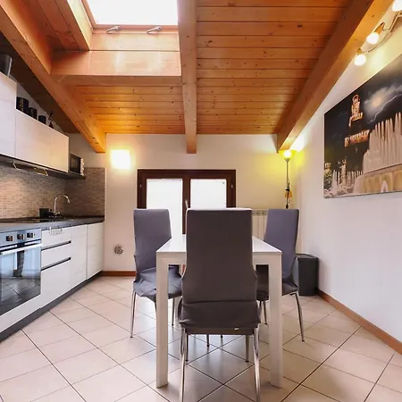 Apartment Primopiano - Di Vittorio Sesto San Giovanni